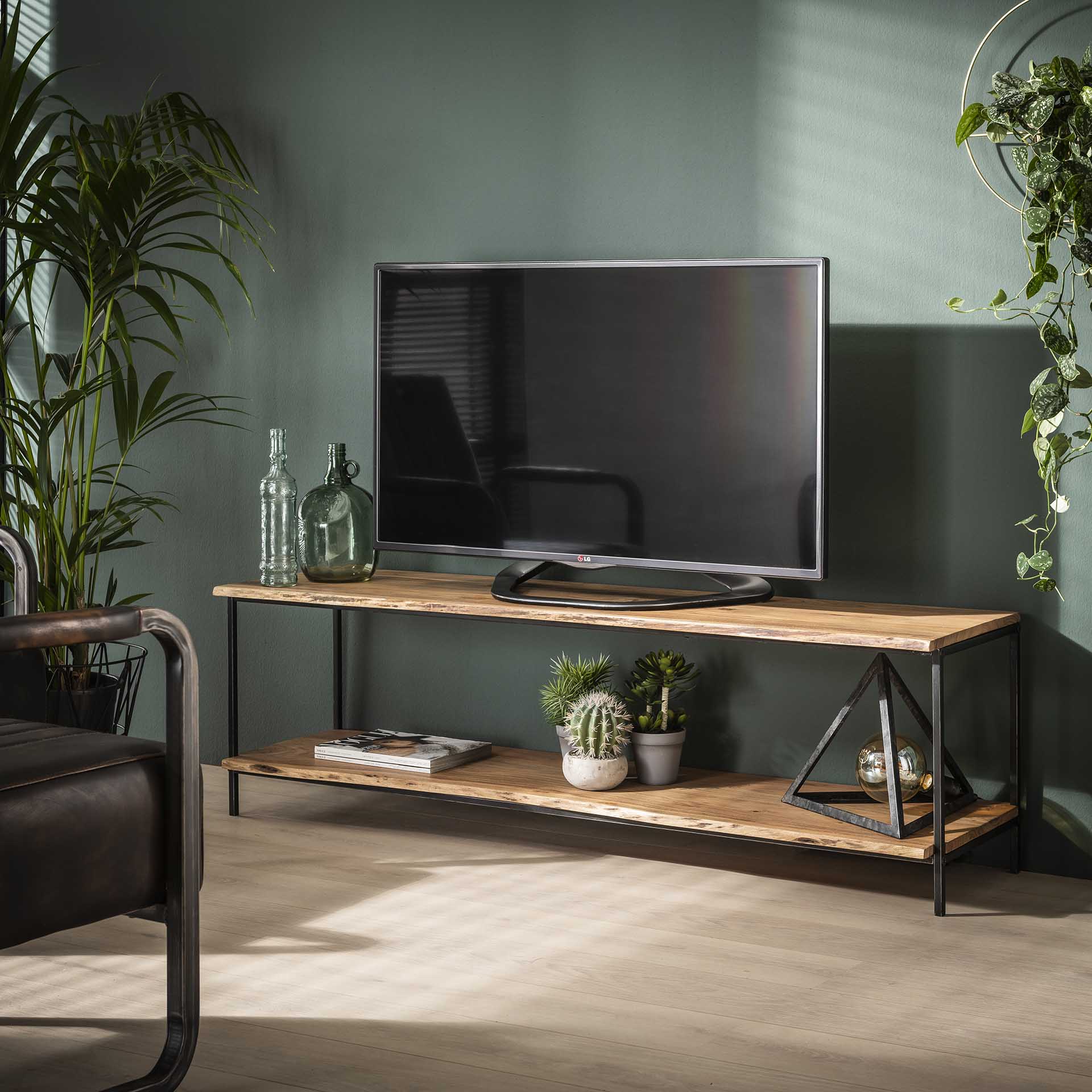 Öppna TV-möbler