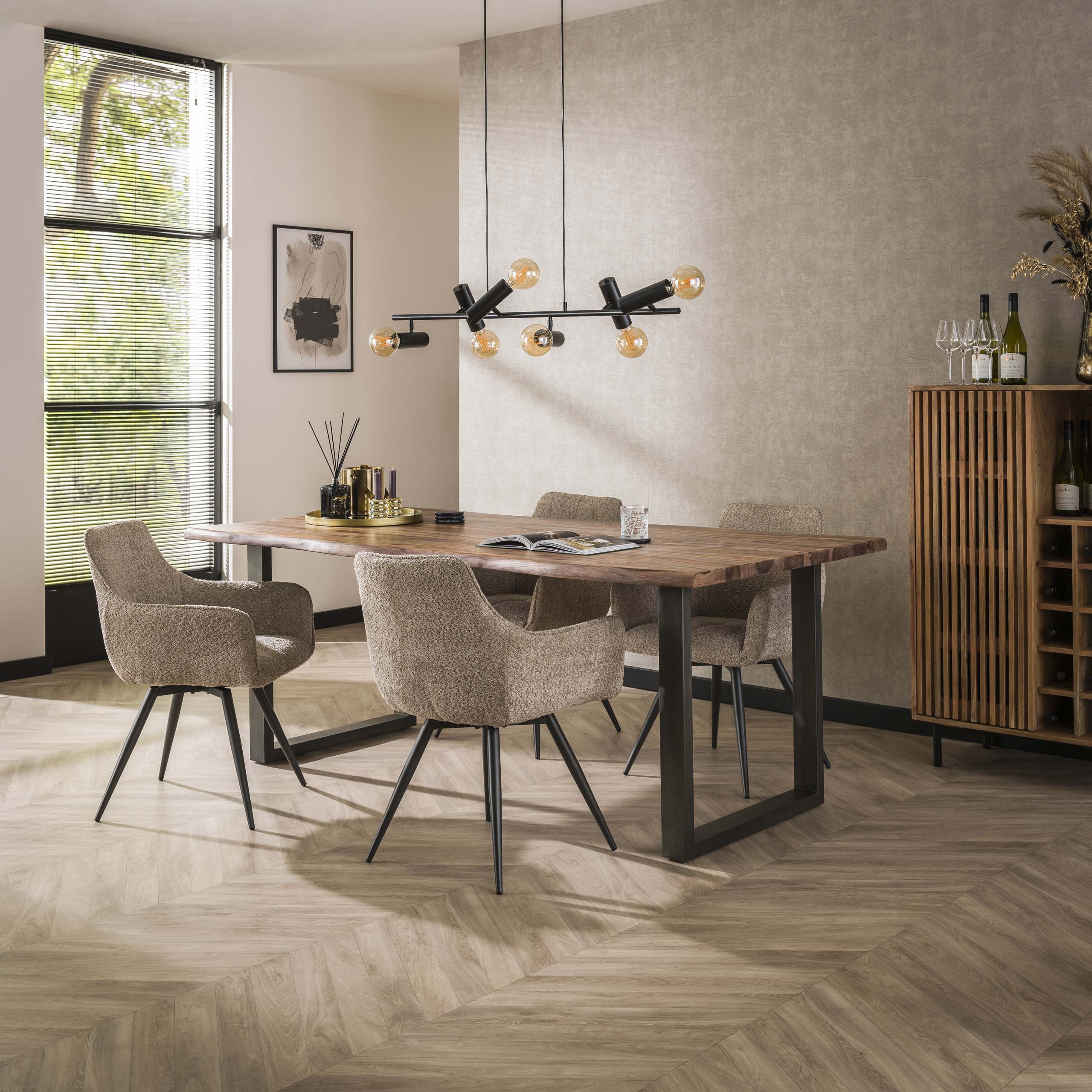 Fåtölj boucle vridbar. VPE2 / Boucle sand färg