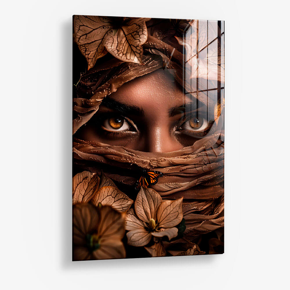 Scarfed Woman – Glass