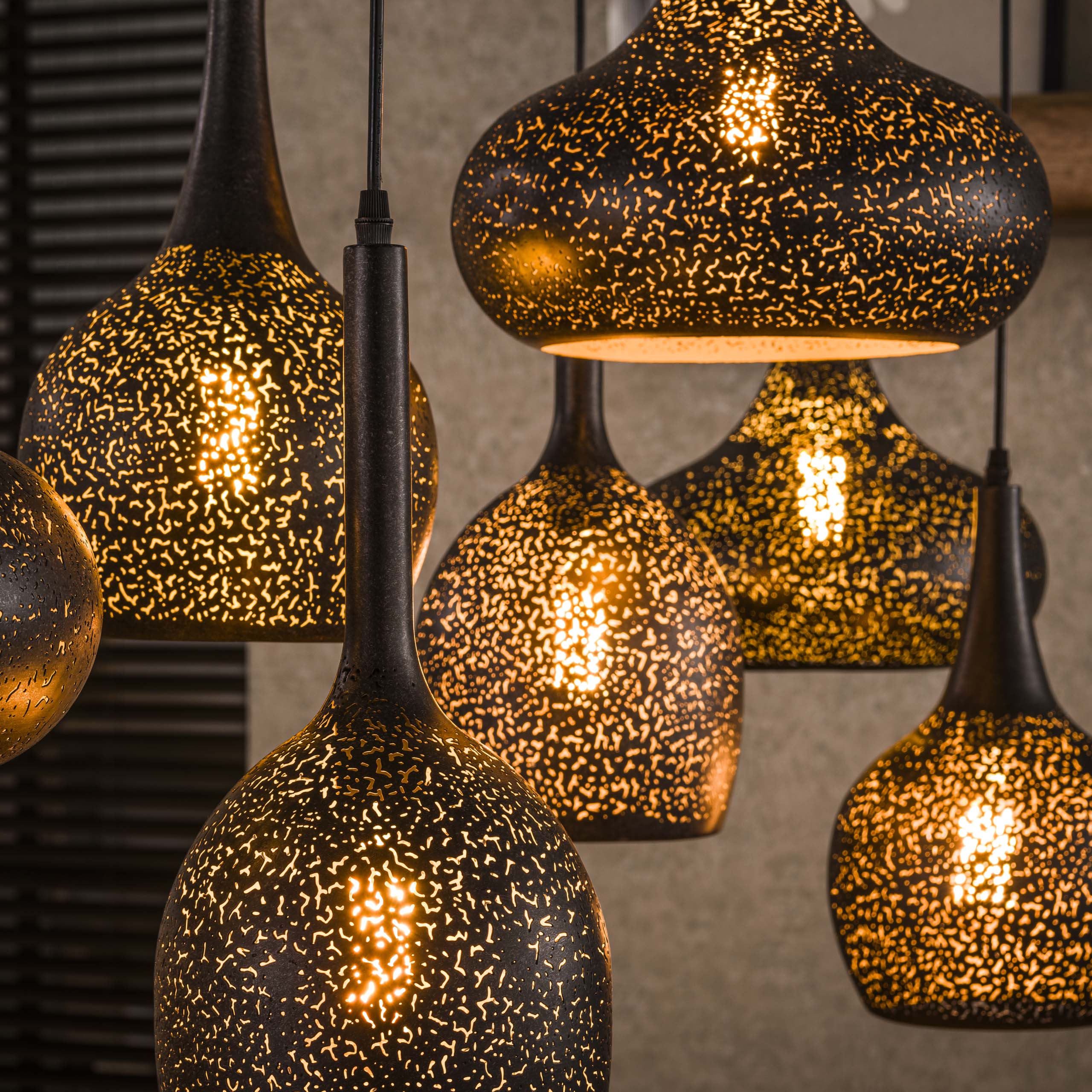 Hänglampa 4+3 dragkedja / Artic svart