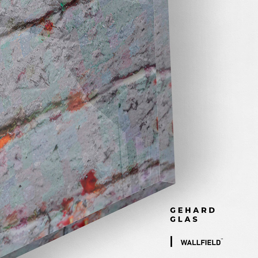 The Waiter from the Street – Glass