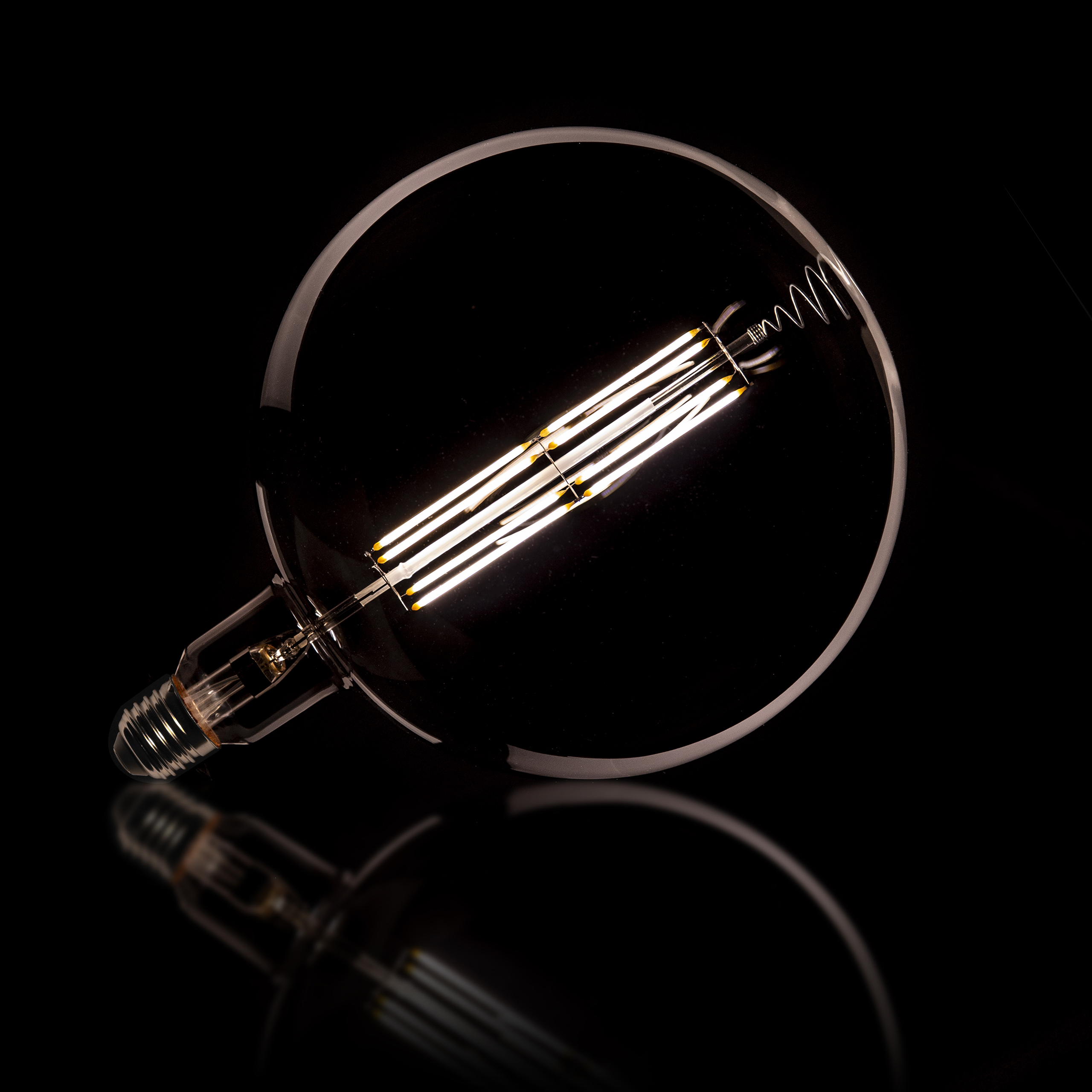 Ljuskälla LED [G200] glödlampa Ø20,0 - E27 8W / Rökgrå glas