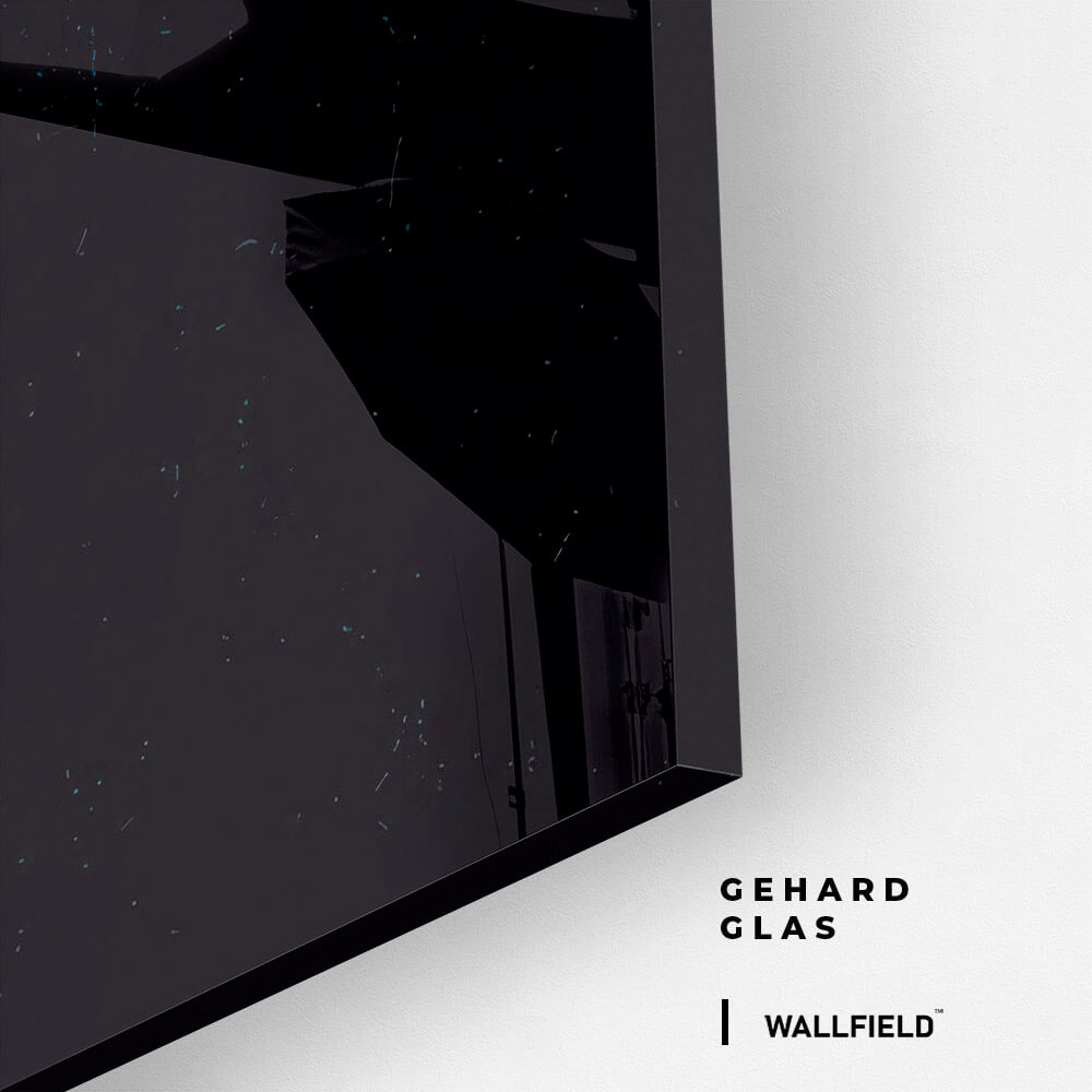 Pearl Girl – Glass