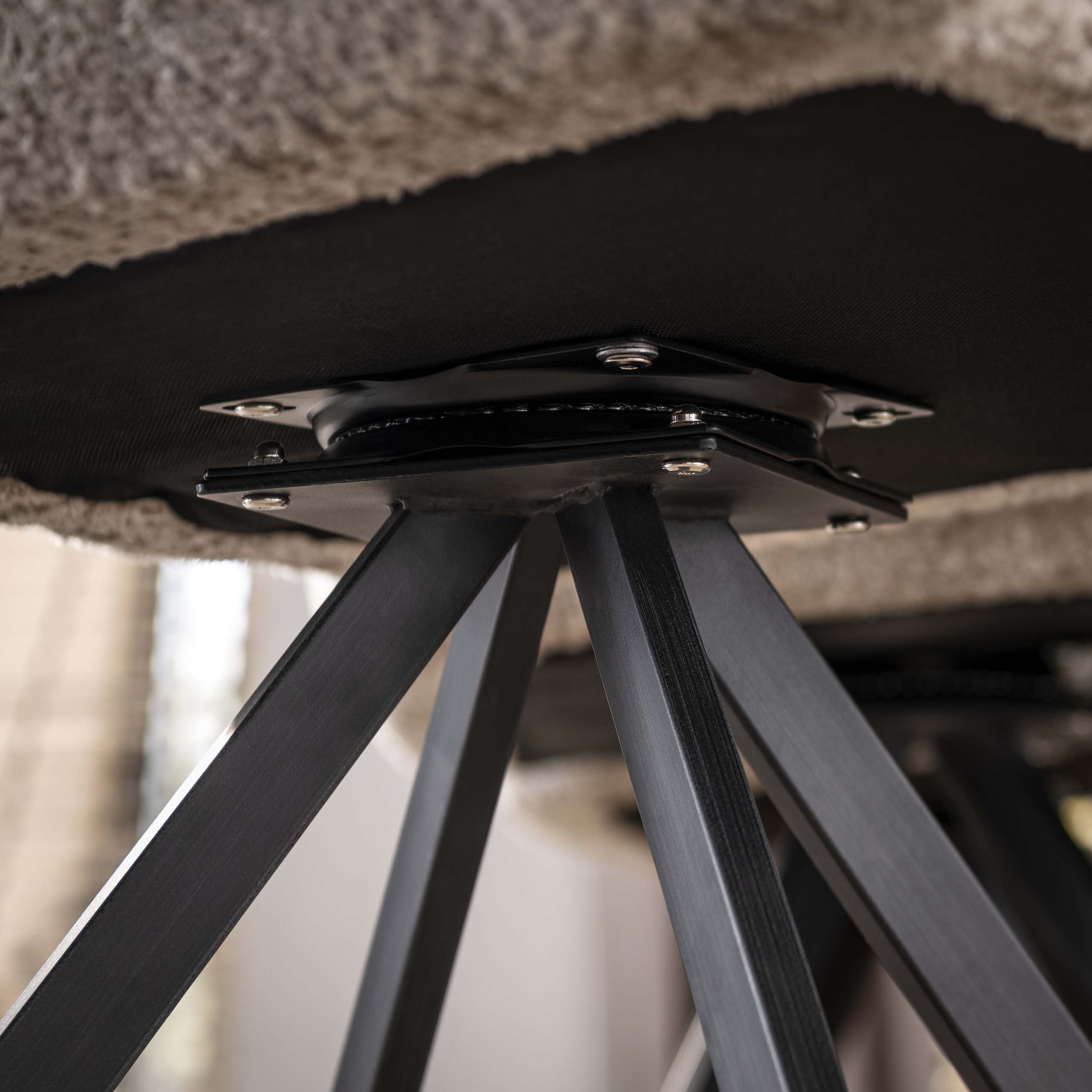 Fåtölj Raster roterbar - packad per 2 - Hoven sand