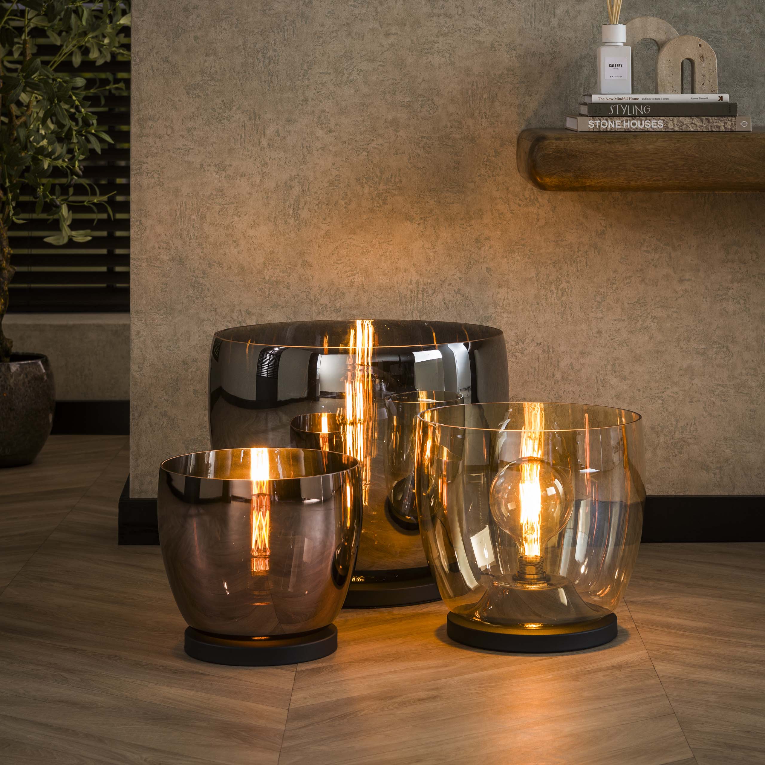 Golvlampa UP L 1-ljus - Rökgråt glas