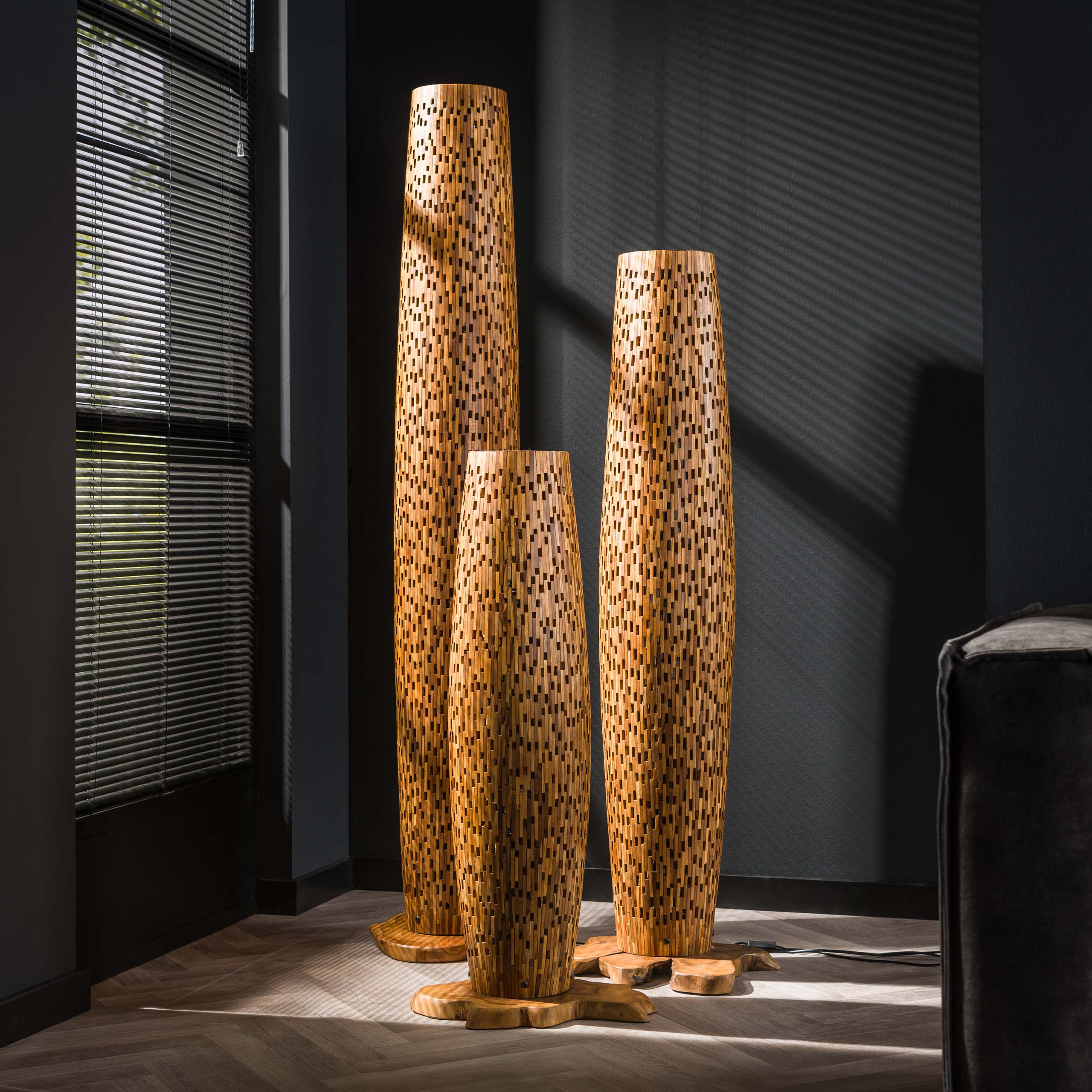 Golvlampa L bars / Massivt återvunnet teak