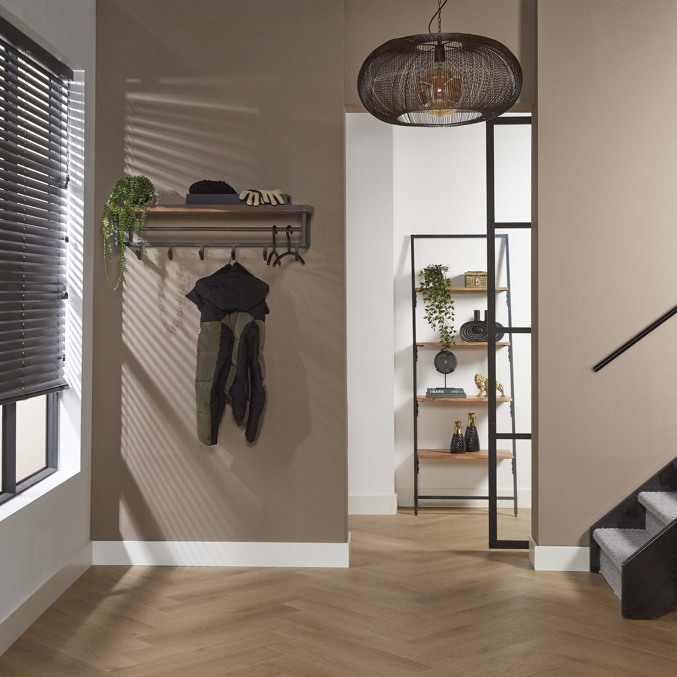 Klädhängare Daytona hatthylla 6 krokar - Solid saja