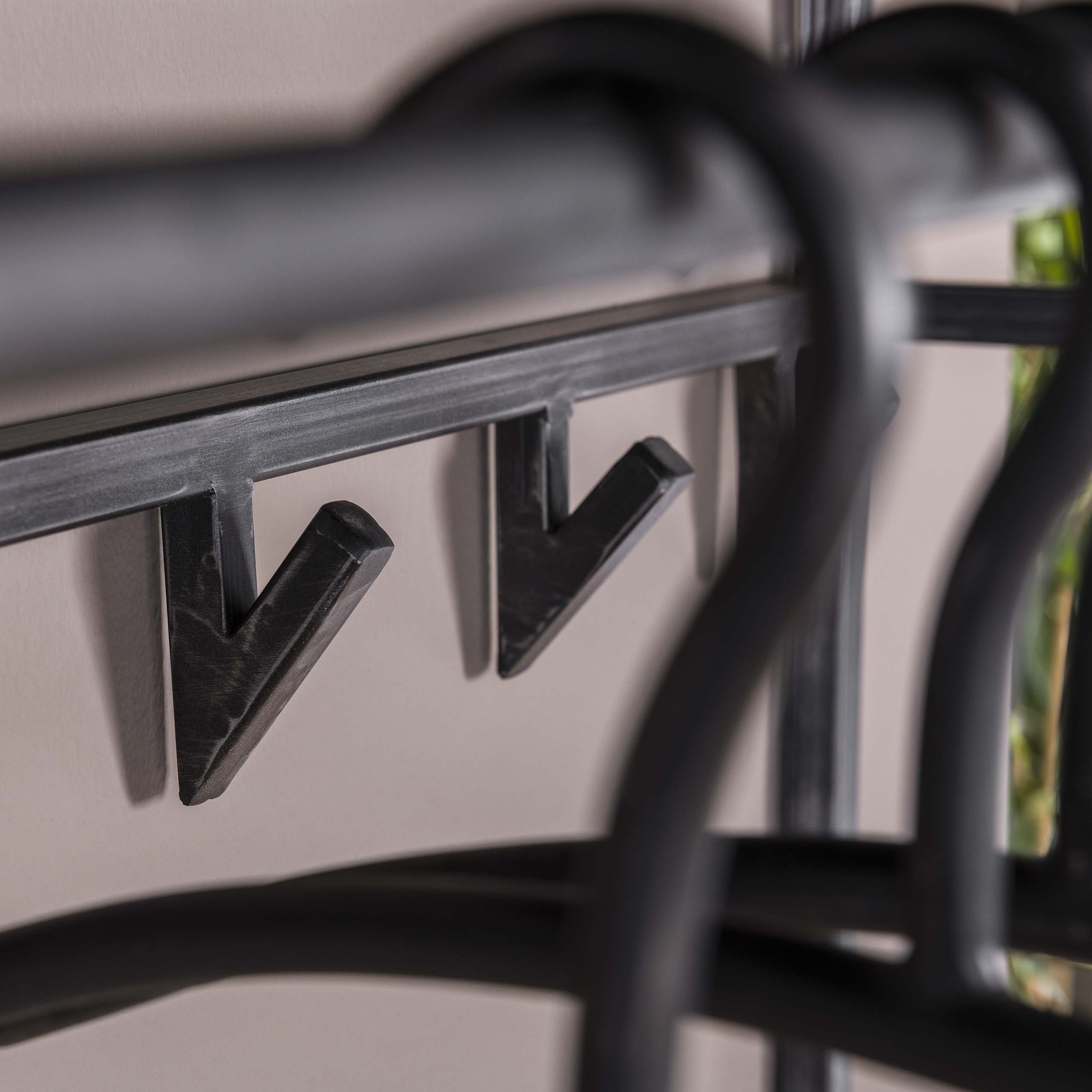 Klädhängare yucon high 12 krokar hatthylla / Solid akacia svart