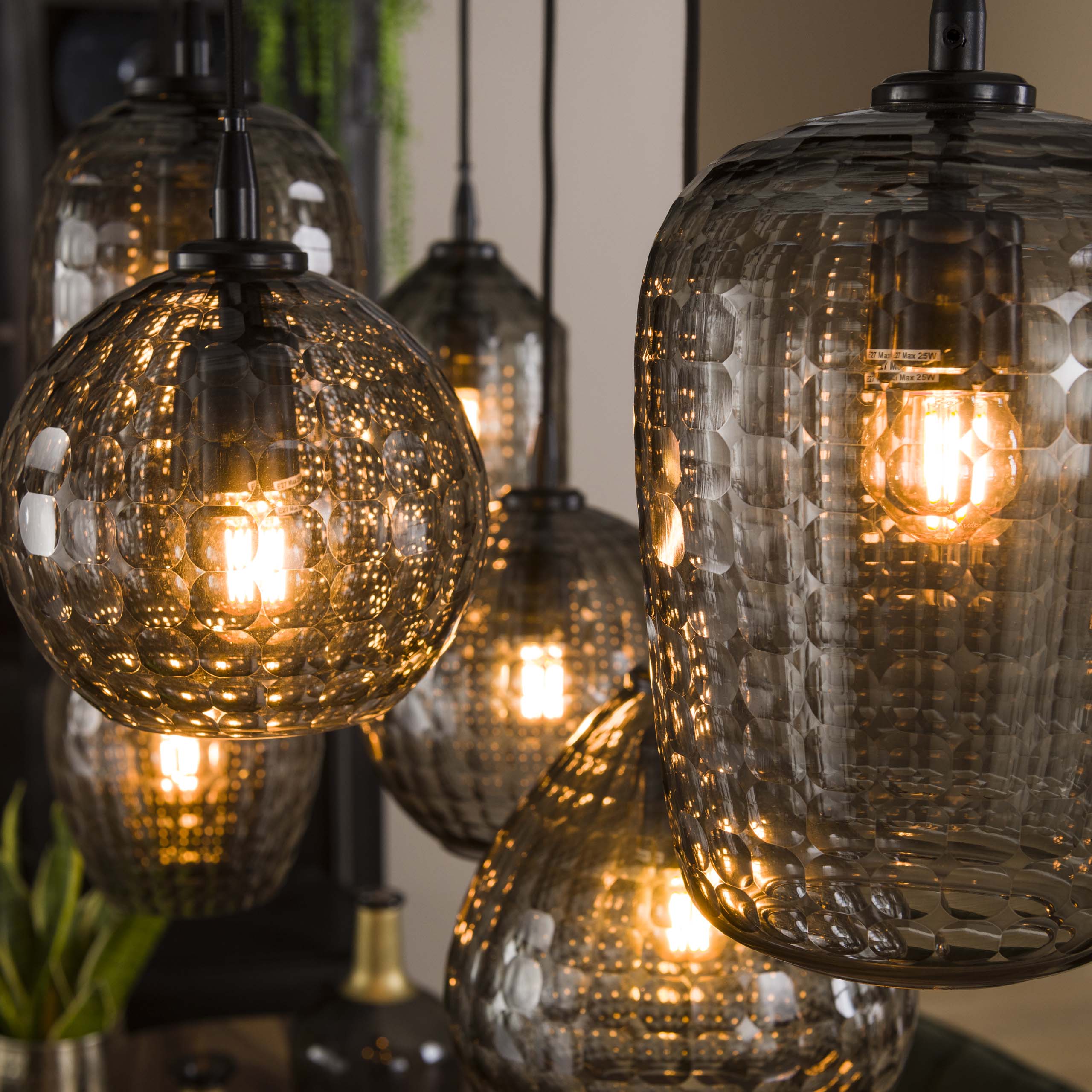 Hänglampa Hexagon 4+3 lampor - Rökgrått glas