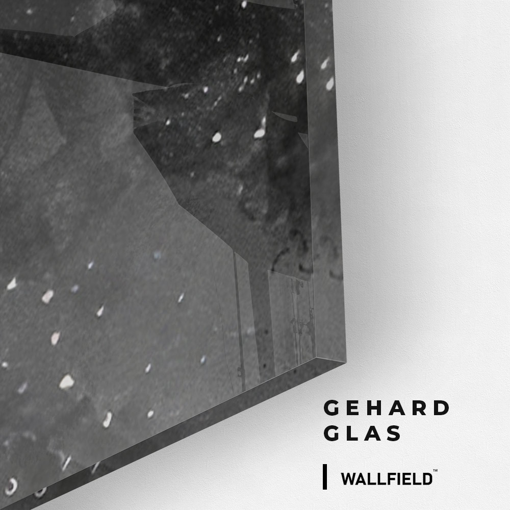 Valuable Time – Glass