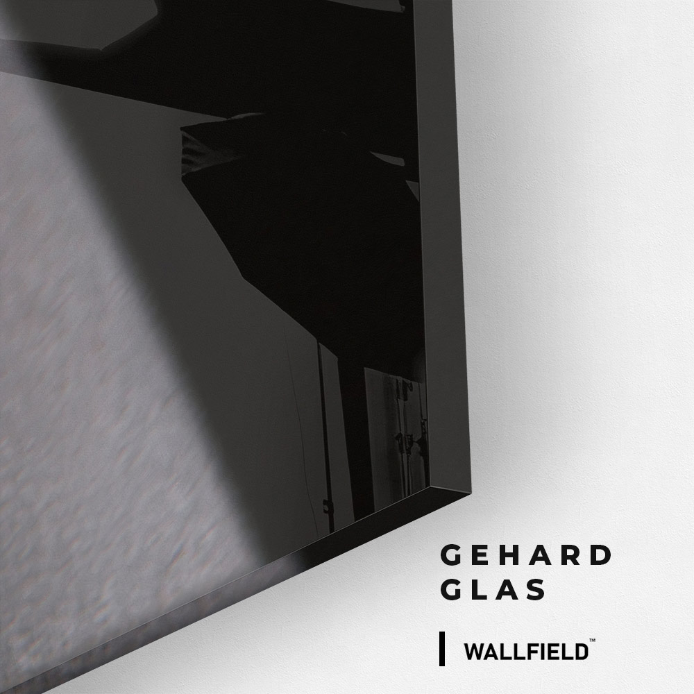 Native Hands – Glass