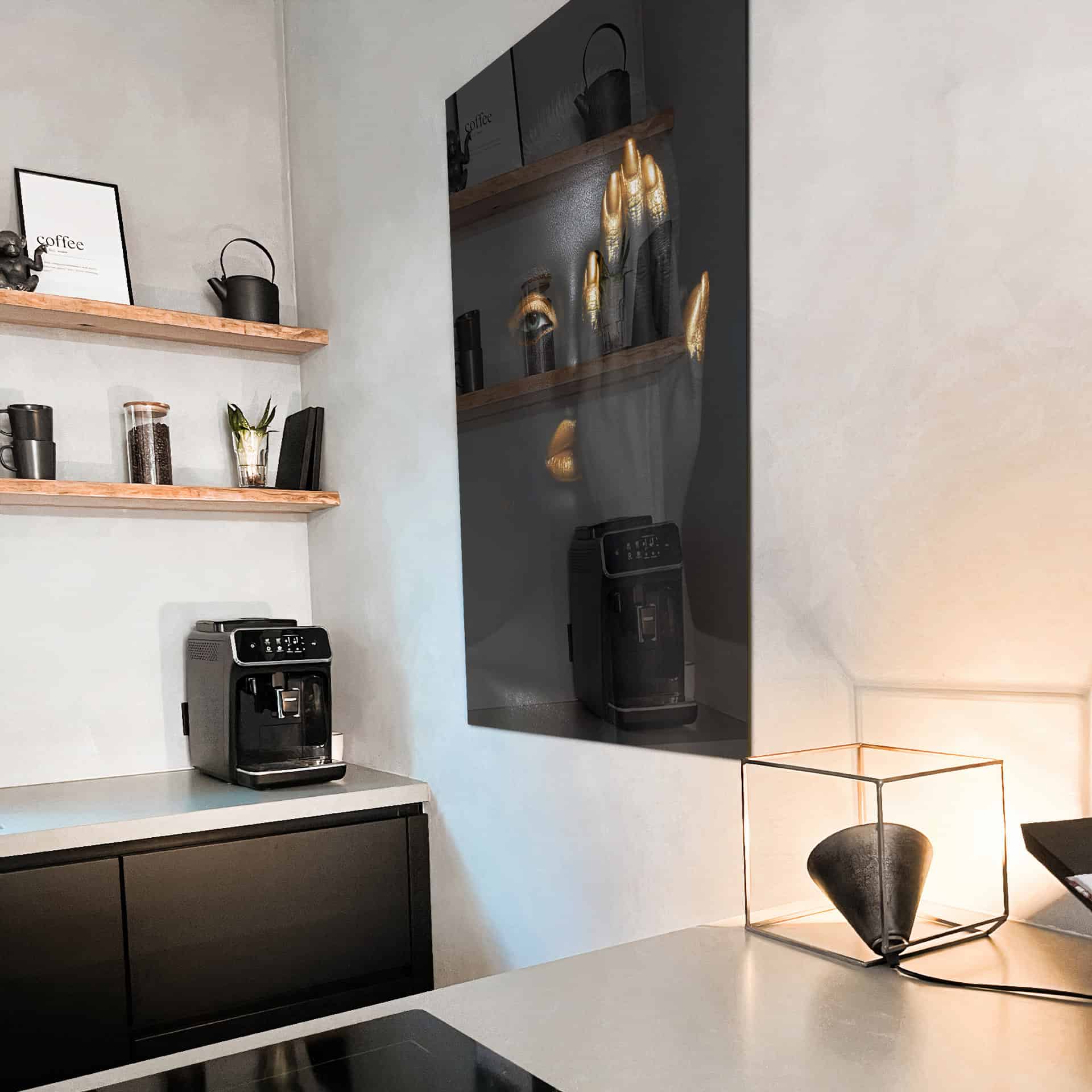 Golden Woman III – Glass