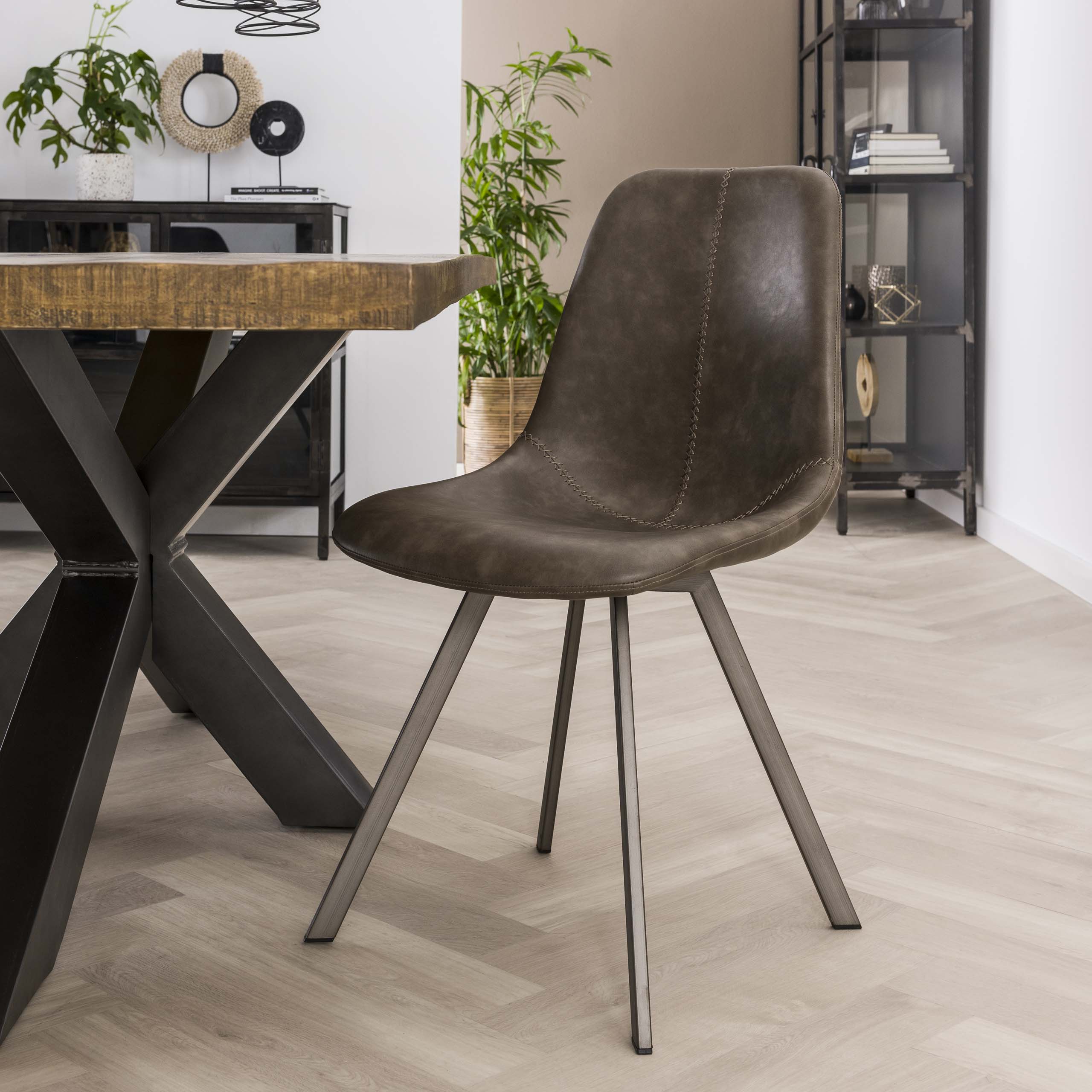 Stol sicksack platt ram. VPE4 / Sadel PU taupe
