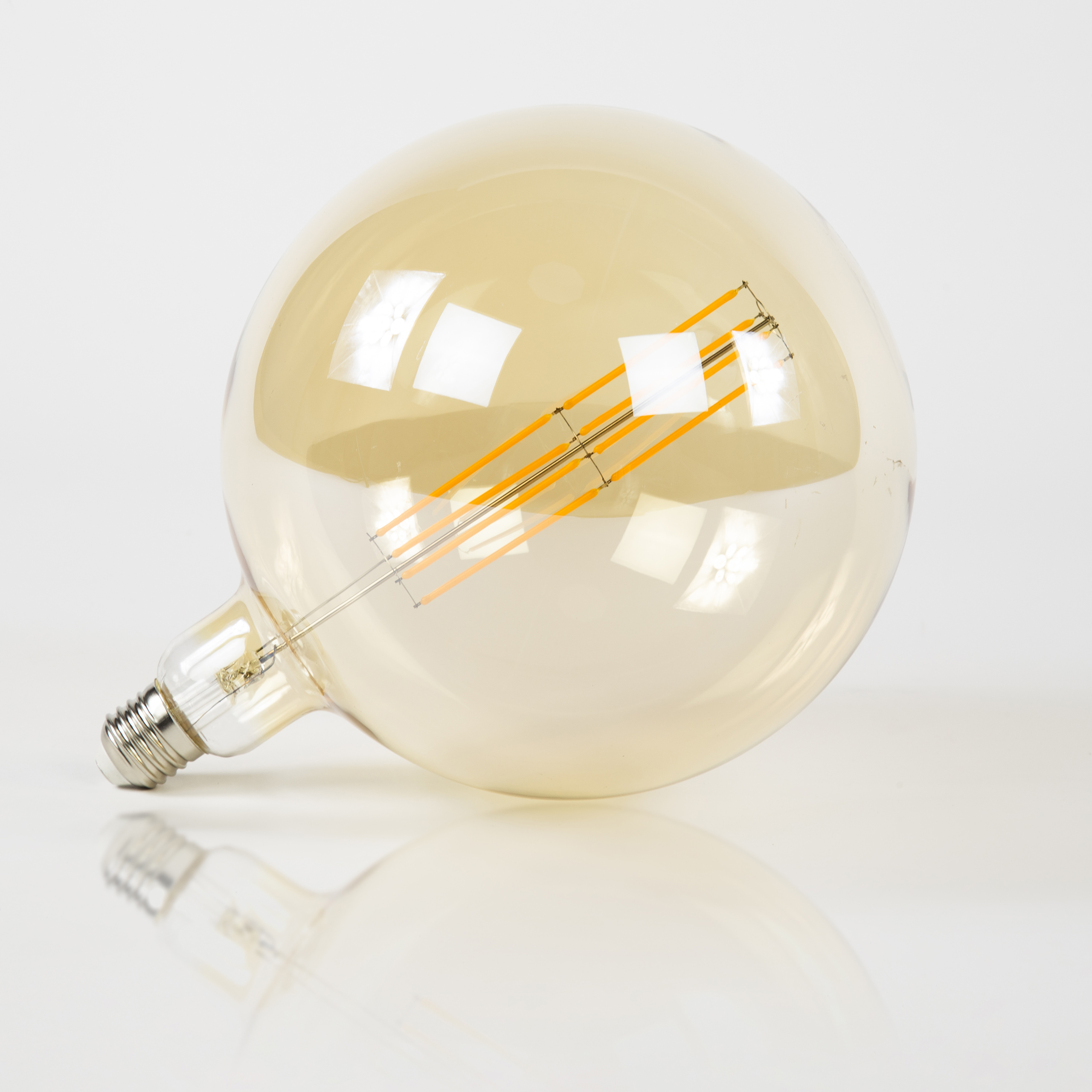 Ljuskälla LED [G200] glödlampa Ø20,0 - E27 8W / Amber glas