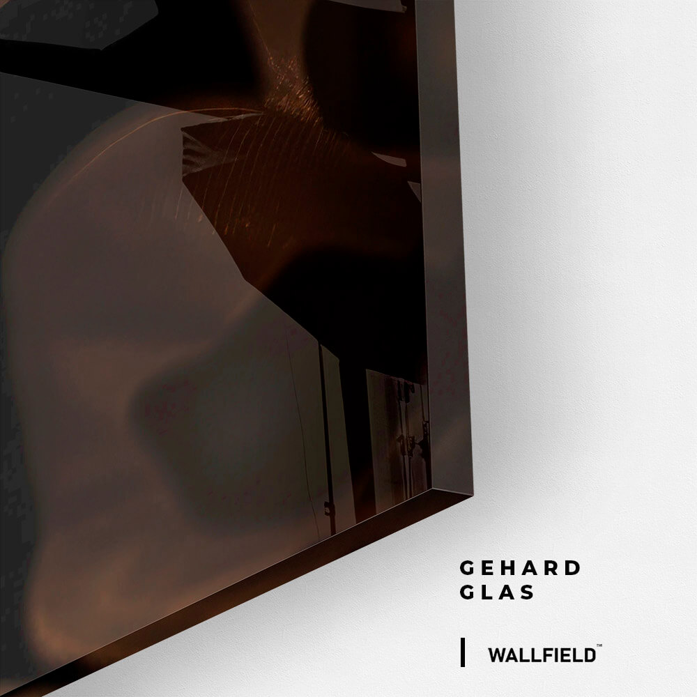 Scarfed Woman – Glass