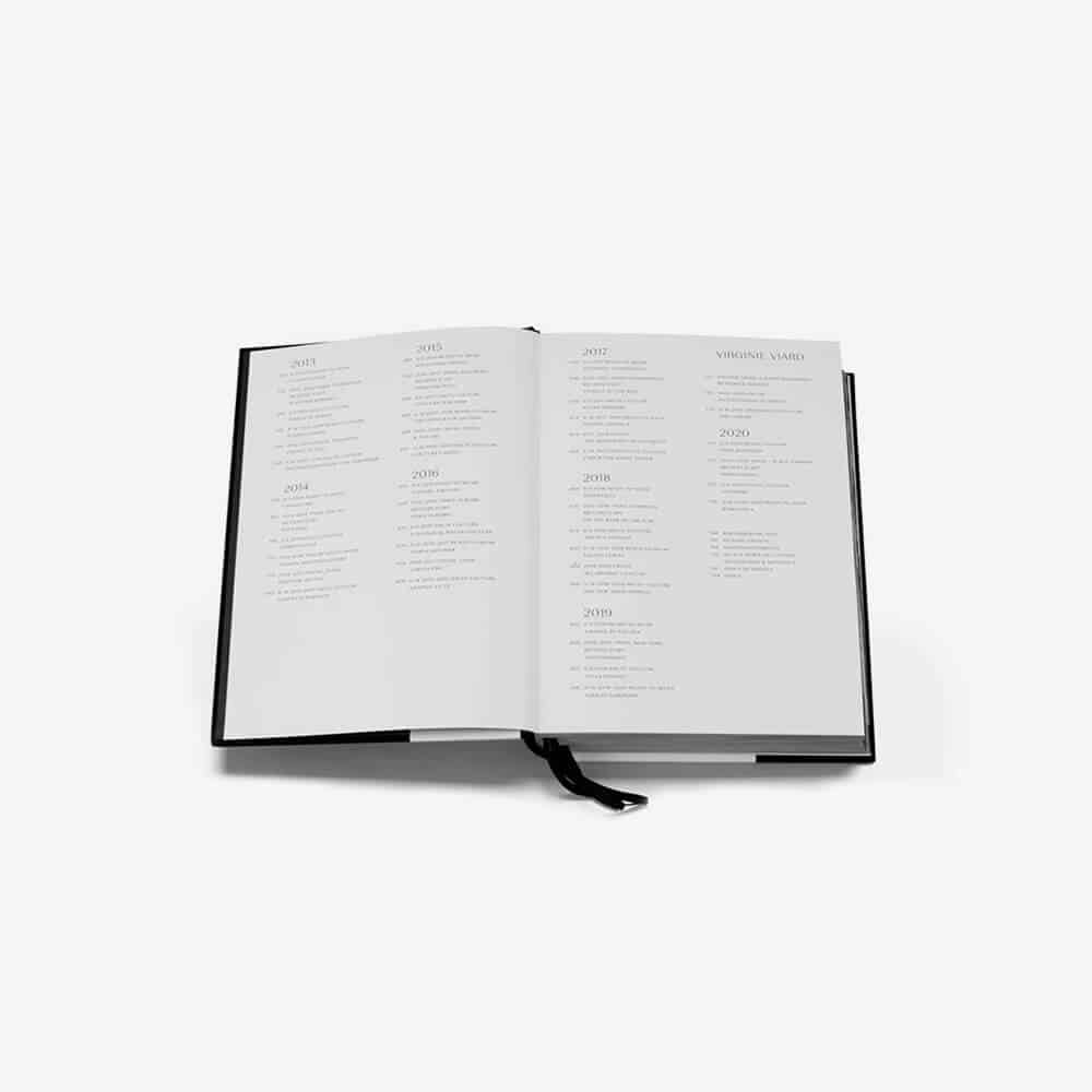 Chanel Catwalk - Modebok