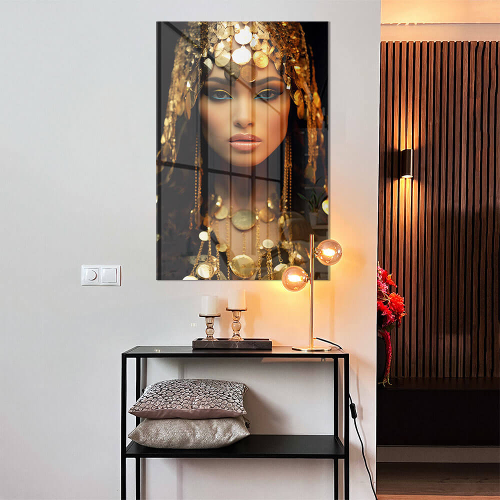 Golden Elegance – Glass