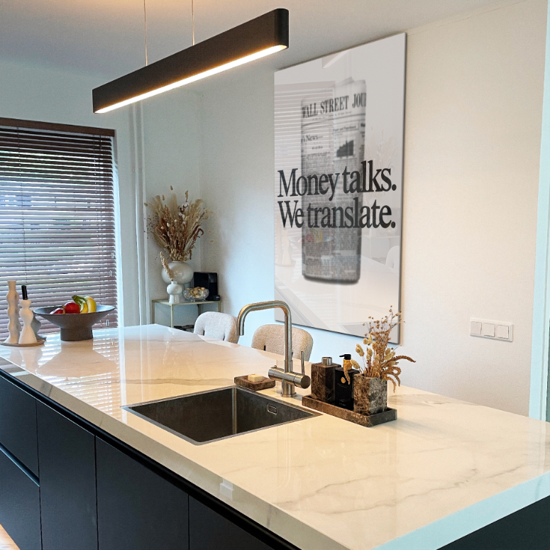 Money Talks. We Translate. - Glas