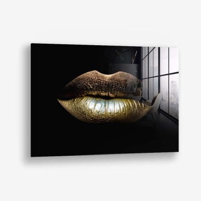 Golden Lips – Glass