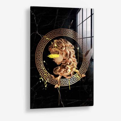 Golden Medusa – Glass