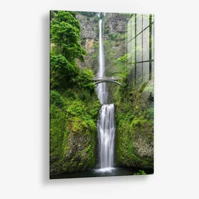 Vertical Flow – Glass