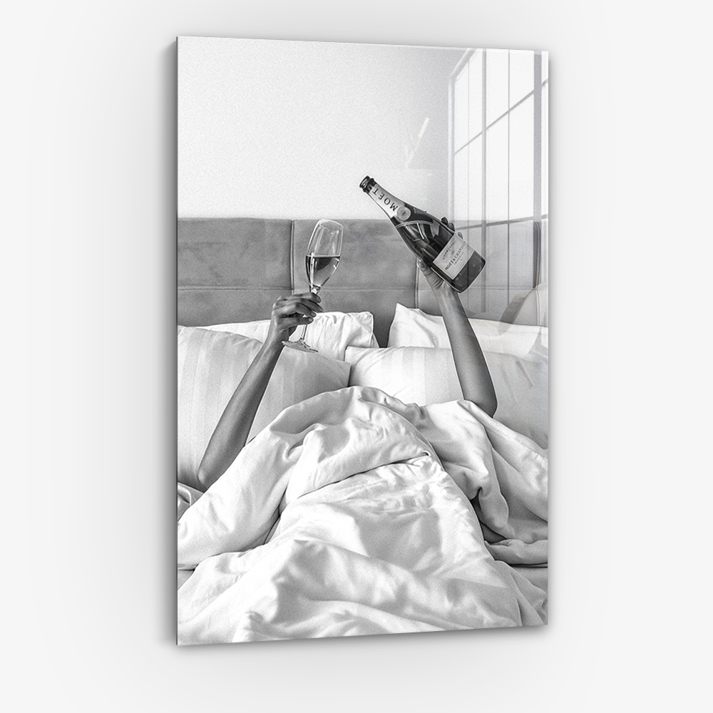 1767773136401-c72hsgnczz.png Moet - Glas